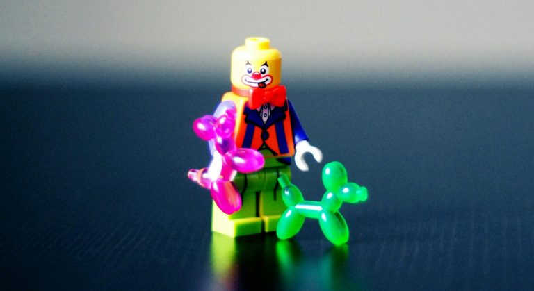 I am not a clown; I want to sing like Beyonce.