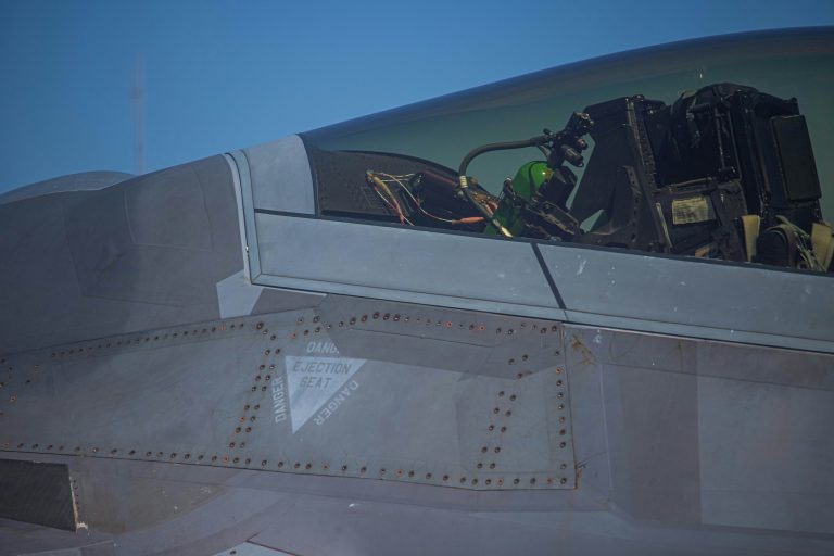 Being Myself at Work – From Top Gun to the Kitchen Table